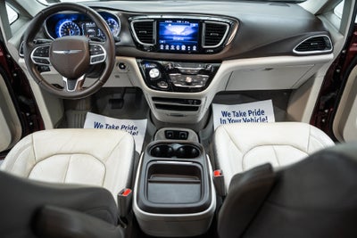 2017 Chrysler Pacifica Touring L