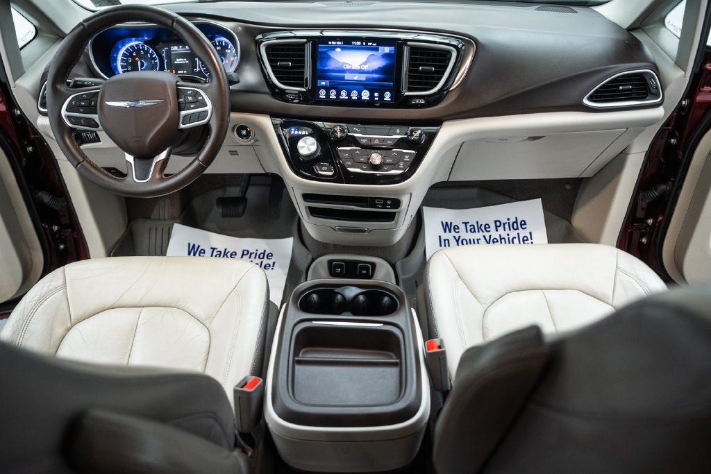 2017 Chrysler Pacifica Touring L