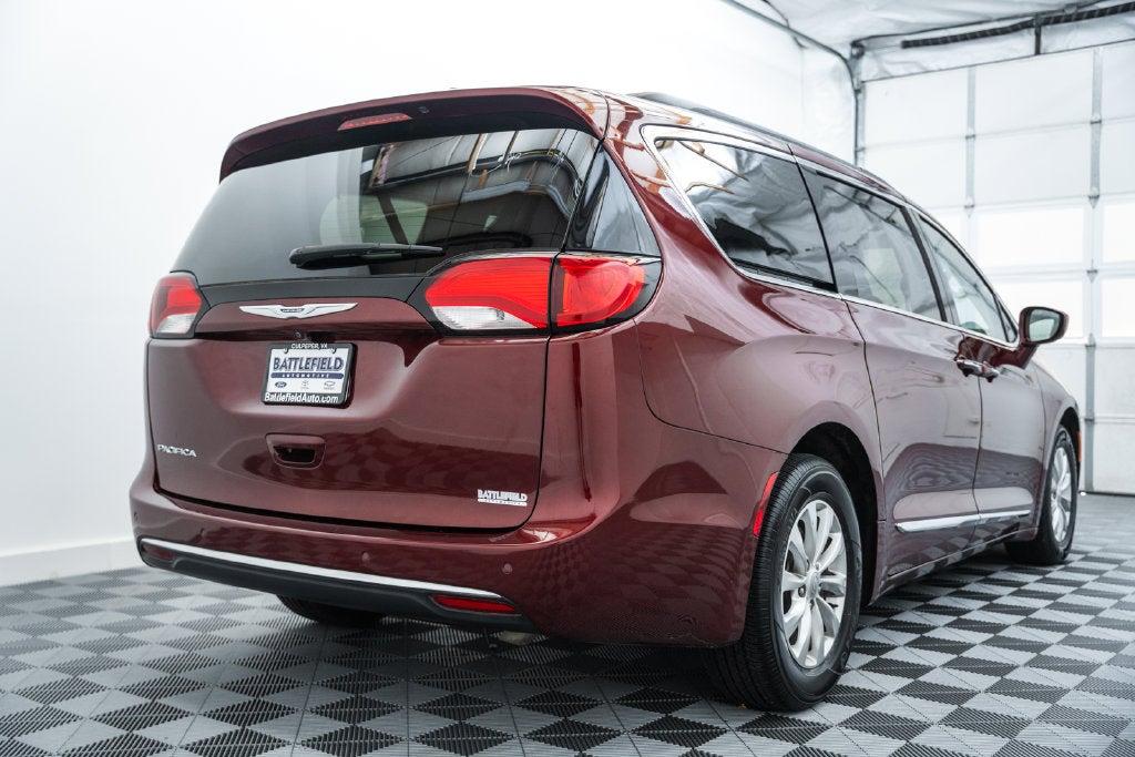 2017 Chrysler Pacifica Touring L