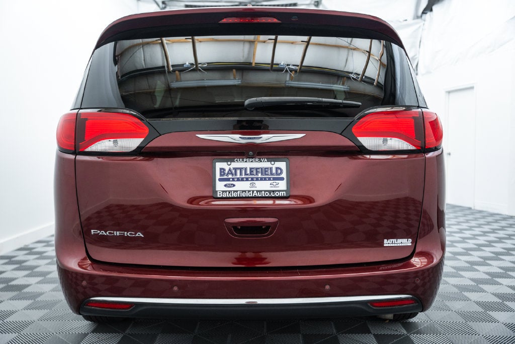 2017 Chrysler Pacifica Touring L