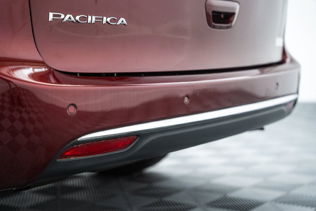 2017 Chrysler Pacifica Touring L