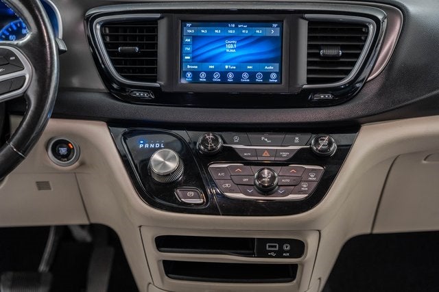 2020 Chrysler Pacifica Touring L