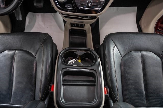 2020 Chrysler Pacifica Touring L