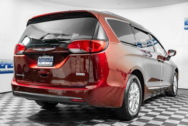 2020 Chrysler Pacifica Touring L