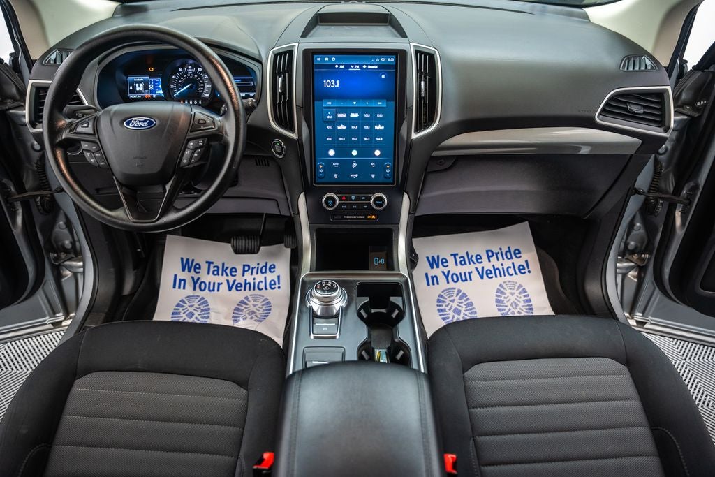 2022 Ford Edge SE