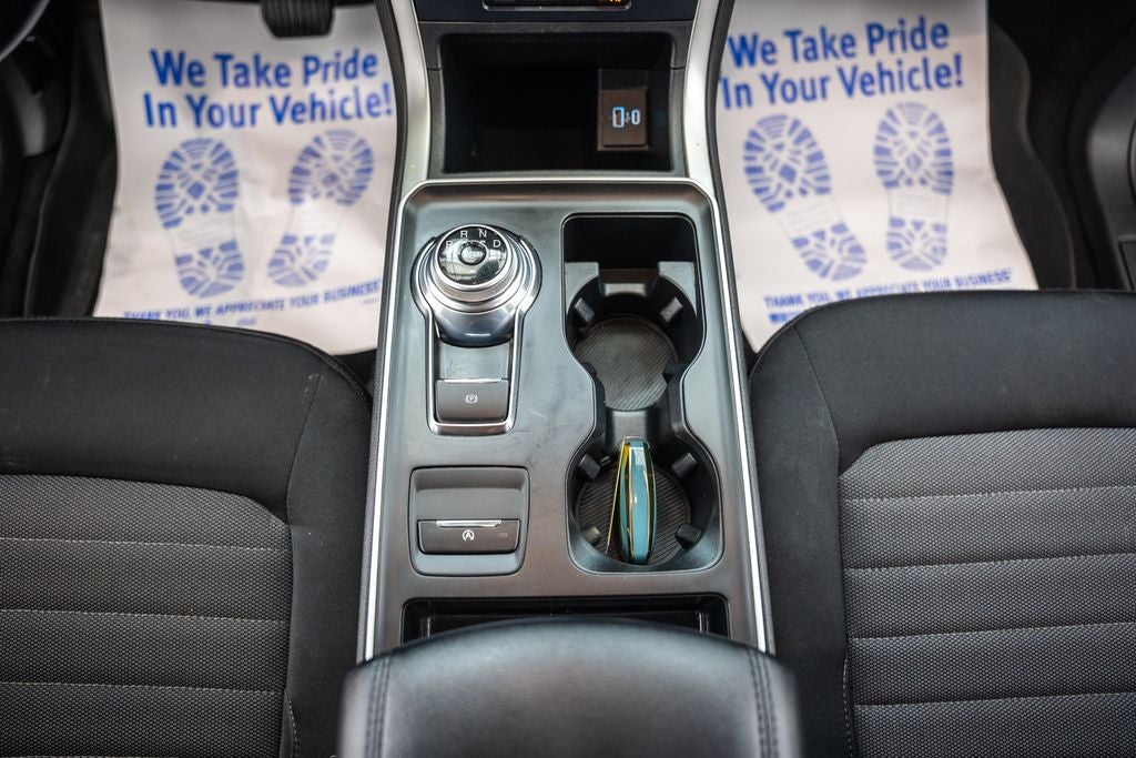 2022 Ford Edge SE
