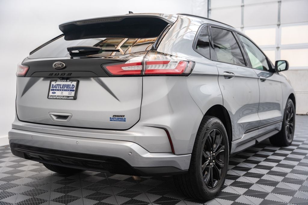 2022 Ford Edge SE