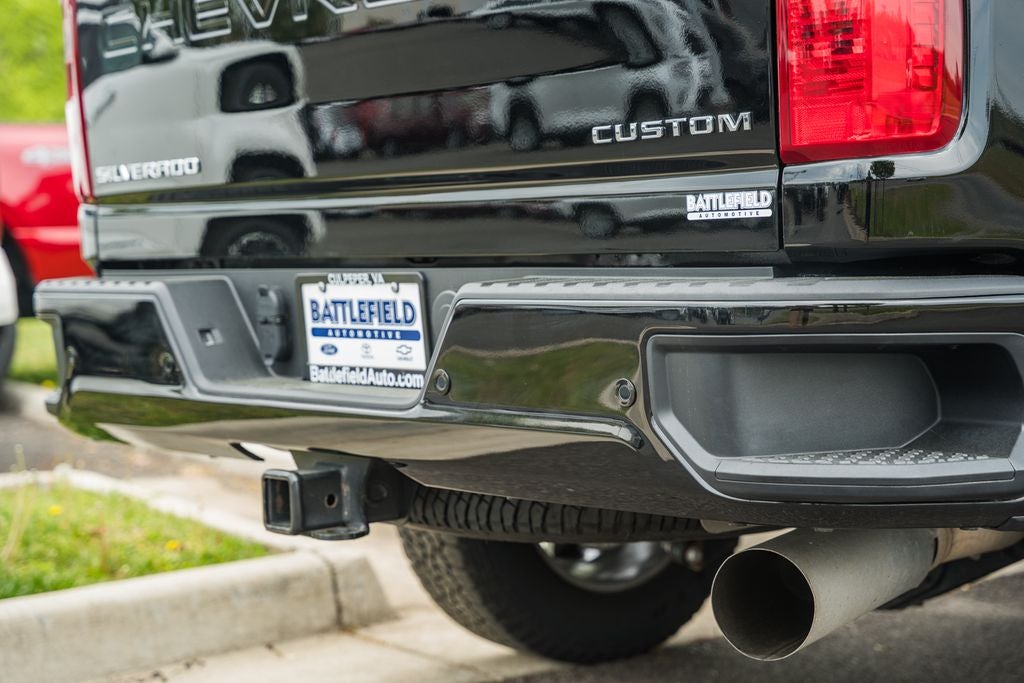 2025 Chevrolet Silverado 2500HD Custom Duramax 6.6L 4WD