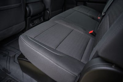 2025 Chevrolet Silverado 2500HD Custom Duramax 6.6L 4WD