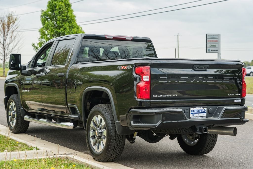 2025 Chevrolet Silverado 2500HD Custom Duramax 6.6L 4WD
