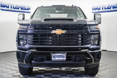 2024 Chevrolet Silverado 2500HD Custom