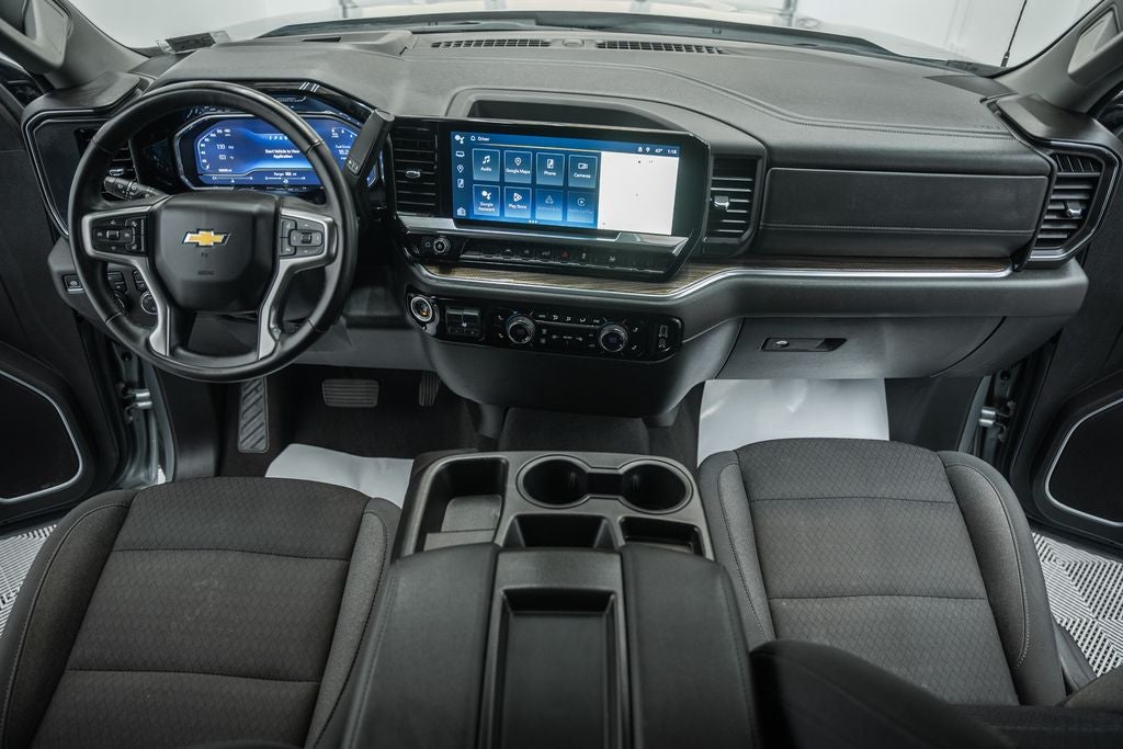 2025 Chevrolet Silverado 1500 LT LT1