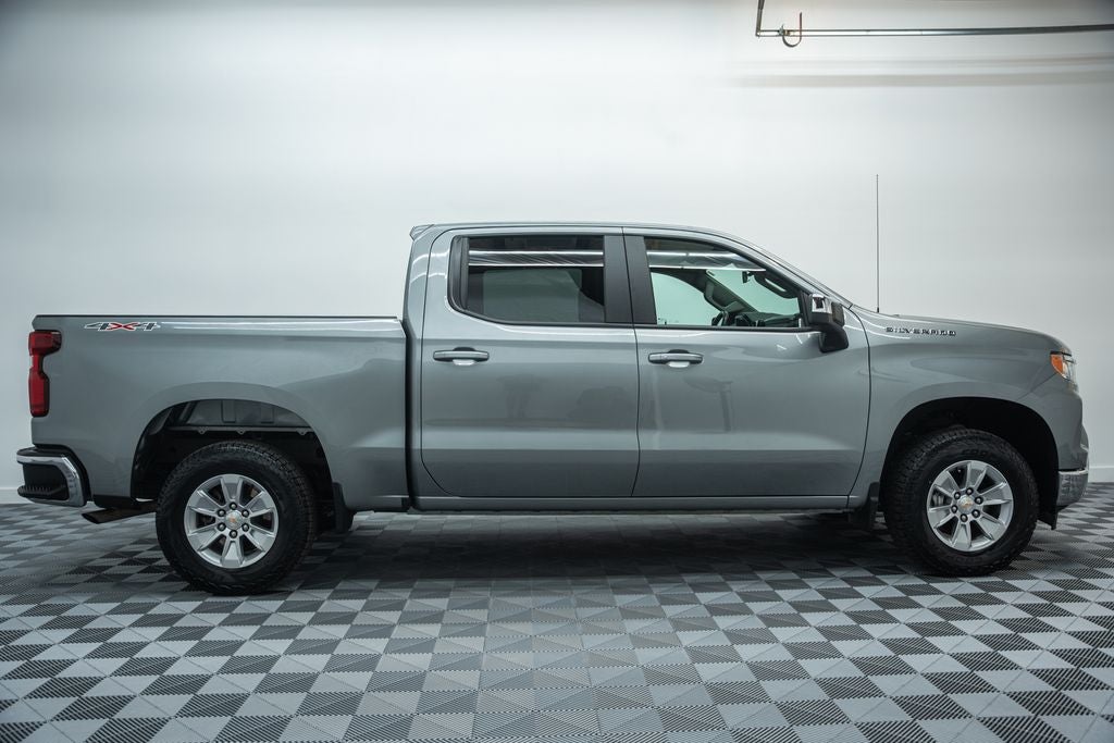 2025 Chevrolet Silverado 1500 LT LT1