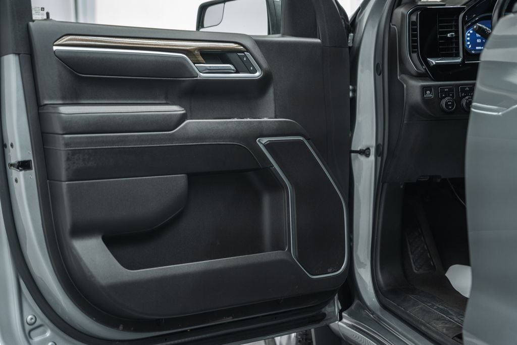 2025 Chevrolet Silverado 1500 LT LT1