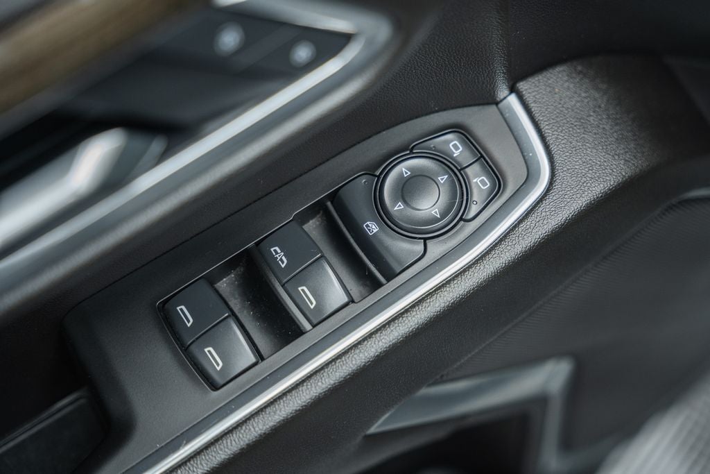 2025 Chevrolet Silverado 1500 LT LT1