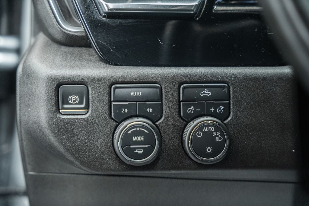 2025 Chevrolet Silverado 1500 LT LT1