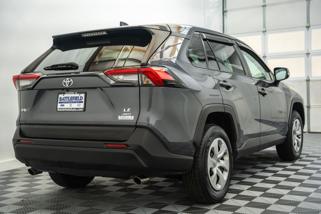 2024 Toyota RAV4 LE