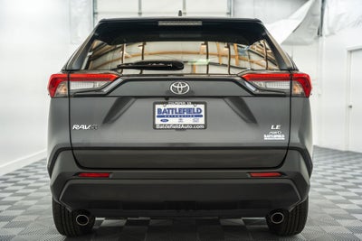 2024 Toyota RAV4 LE
