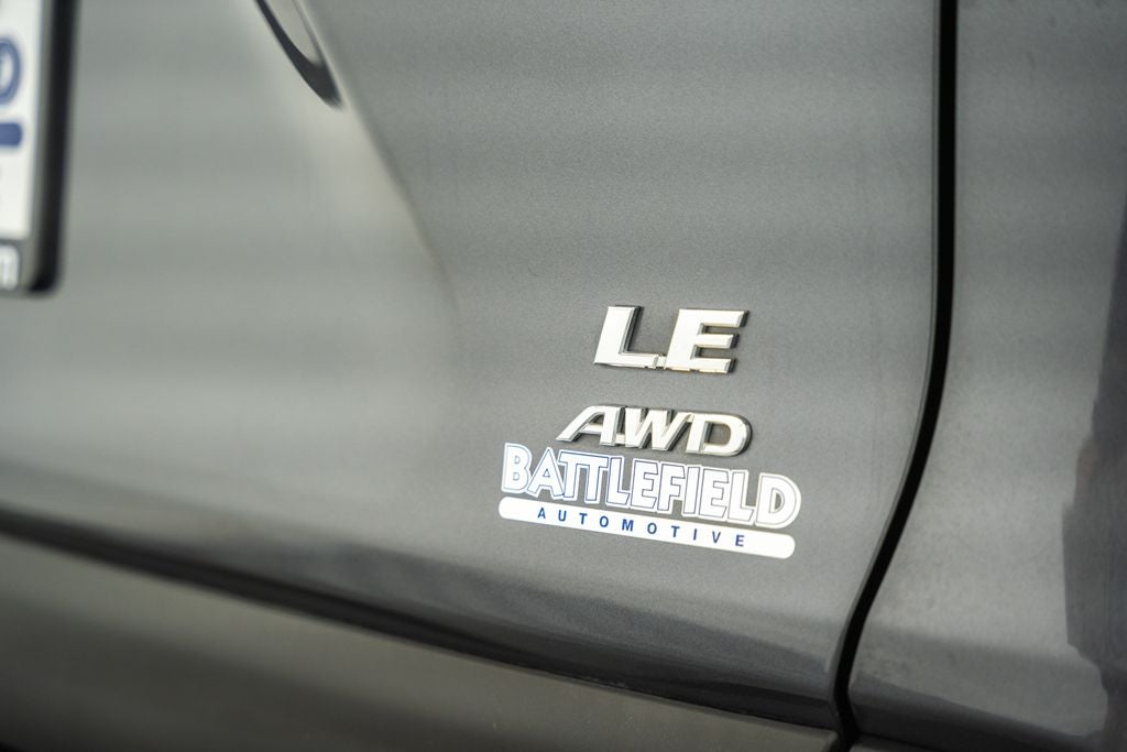 2024 Toyota RAV4 LE