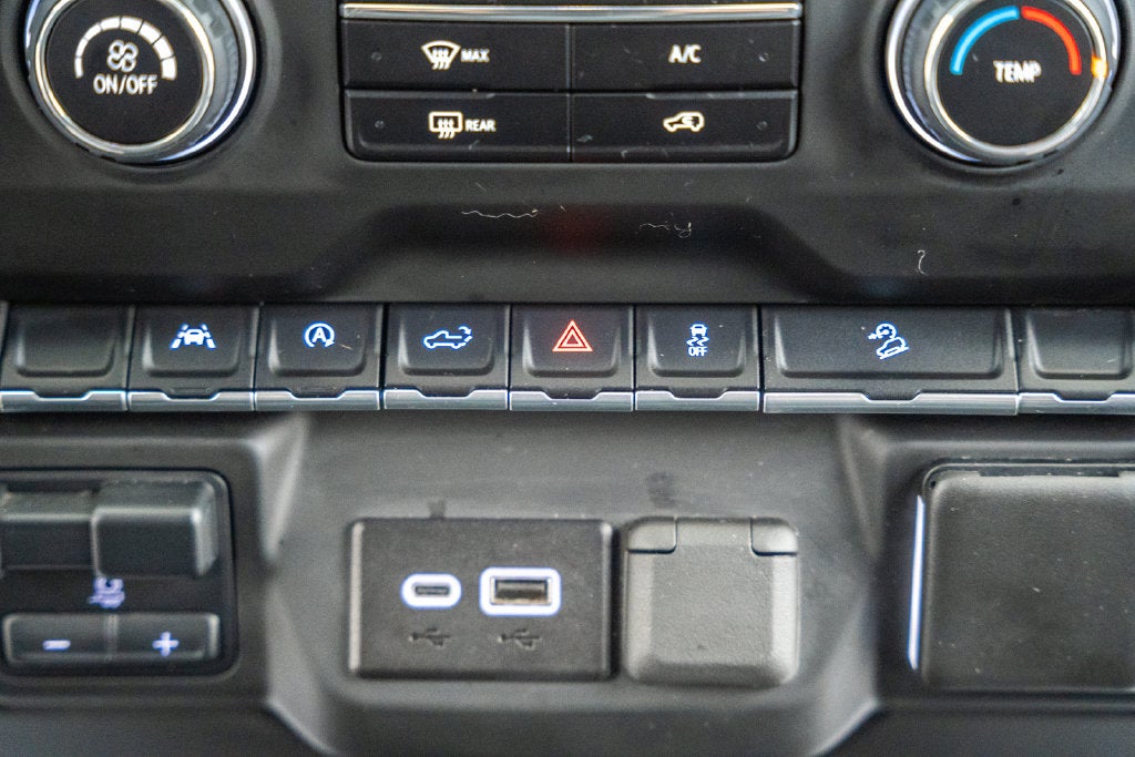 2024 Chevrolet Silverado 1500 Custom Trail Boss