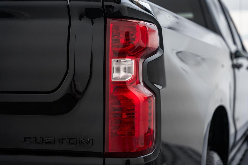 2023 Chevrolet Silverado 1500 Custom Trail Boss