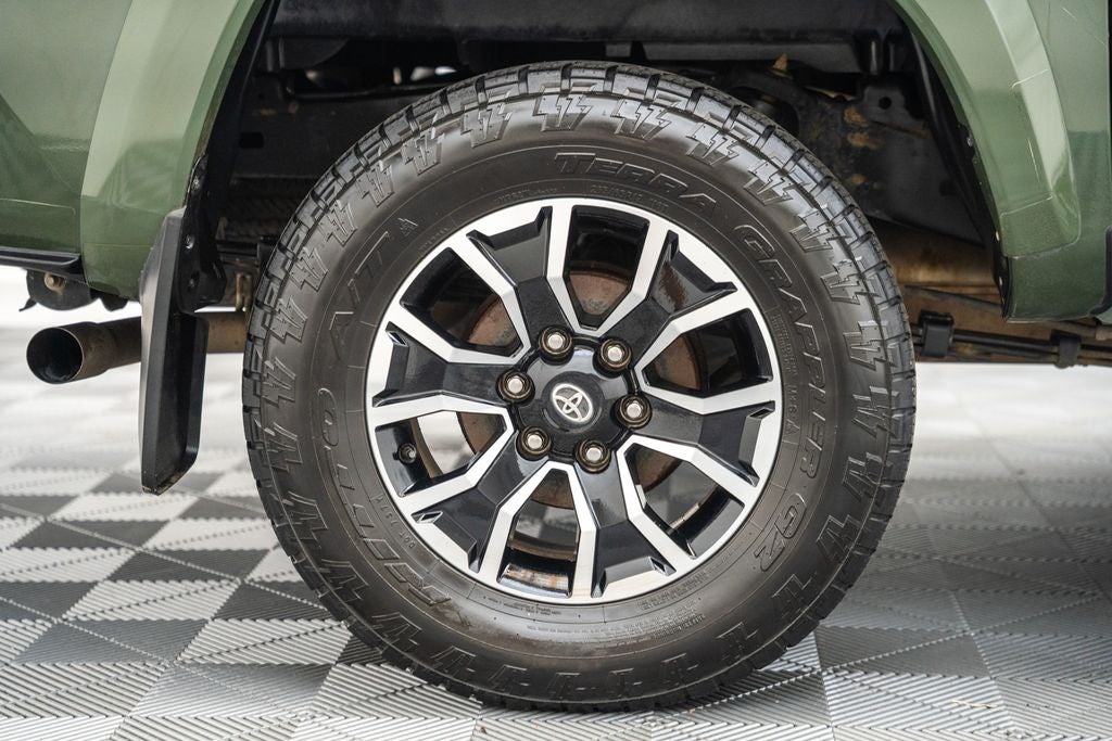 2022 Toyota Tacoma TRD Sport V6