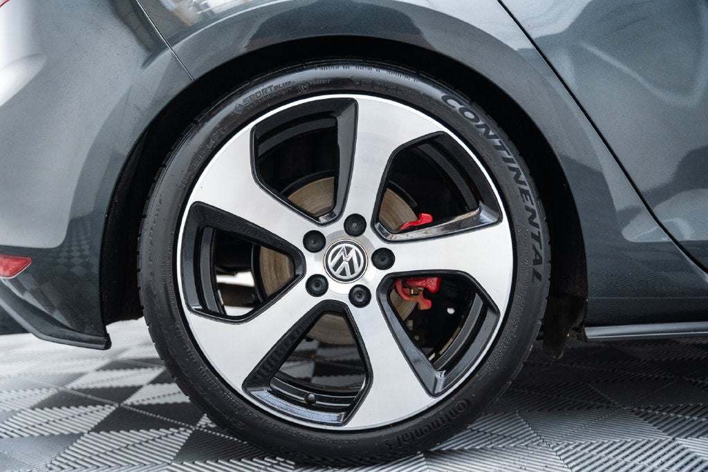 2017 Volkswagen Golf GTI S