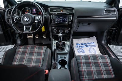 2017 Volkswagen Golf GTI S