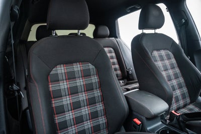 2017 Volkswagen Golf GTI S