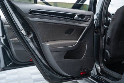 2017 Volkswagen Golf GTI S
