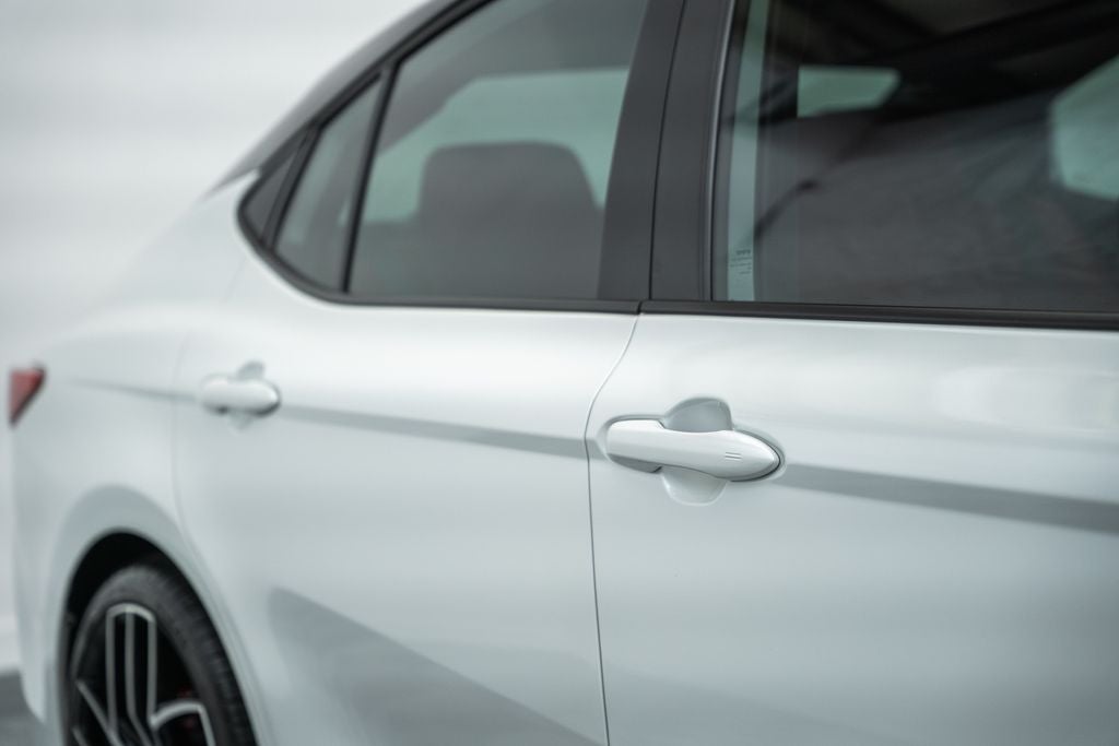 2025 Toyota Camry XSE Hybrid 2.5L