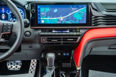 2025 Toyota Camry XSE Hybrid 2.5L