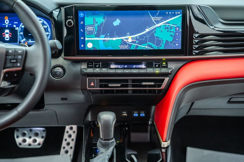 2025 Toyota Camry XSE Hybrid 2.5L