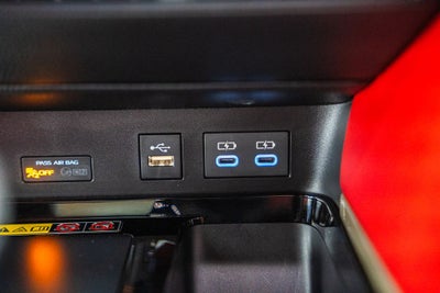 2025 Toyota Camry XSE Hybrid 2.5L