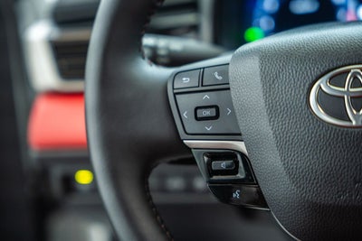 2025 Toyota Camry XSE Hybrid 2.5L