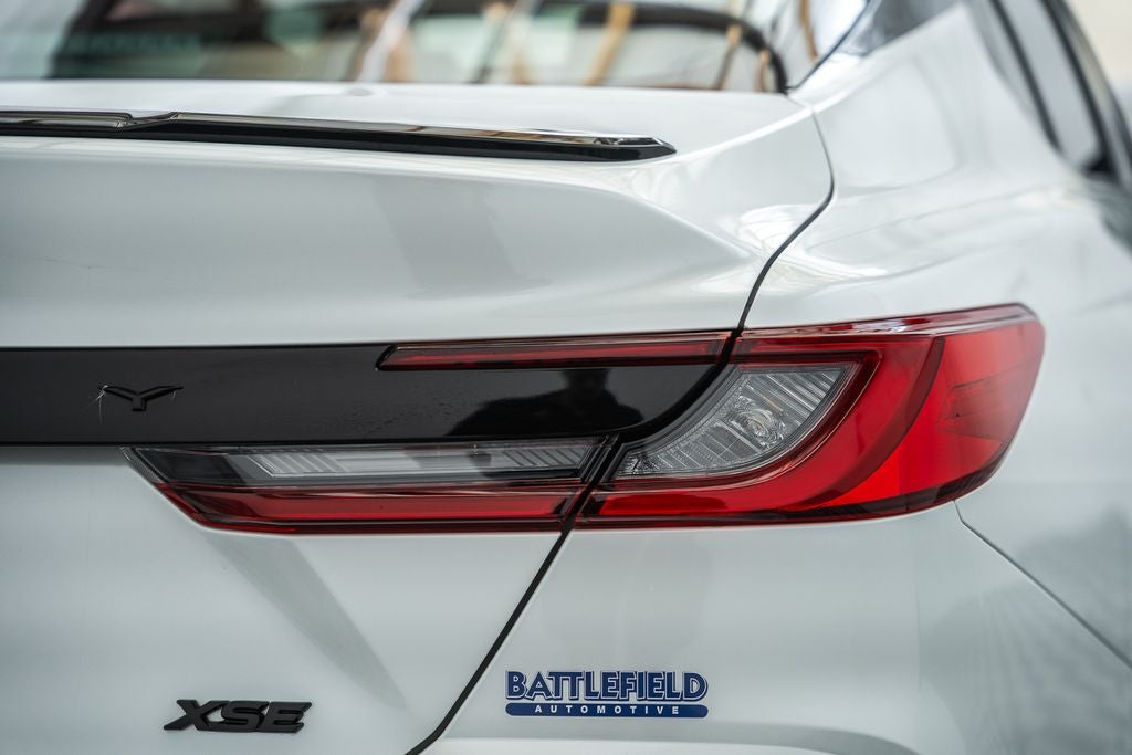 2025 Toyota Camry XSE Hybrid 2.5L