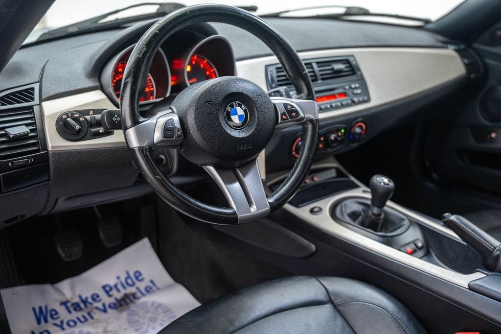 2005 BMW Z4 2.5i