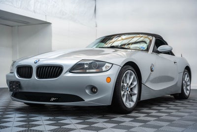 2005 BMW Z4 2.5i
