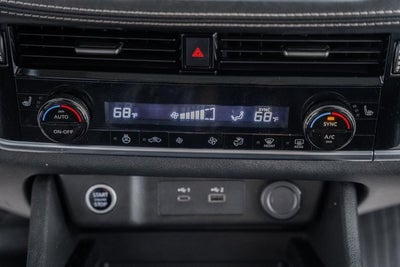 2021 Nissan Rogue SV w/ Premium Package