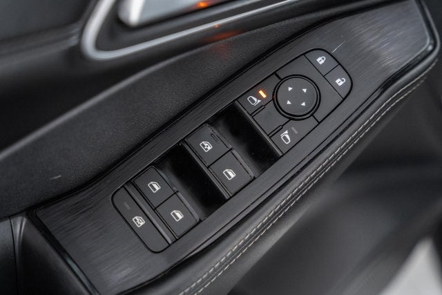 2021 Nissan Rogue SV w/ Premium Package