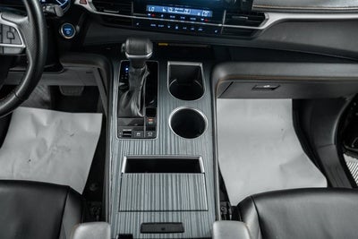 2022 Toyota Sienna XSE 7 Passenger