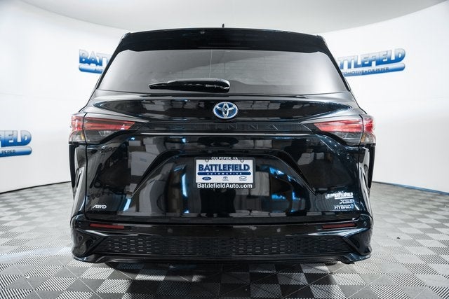 2022 Toyota Sienna XSE 7 Passenger