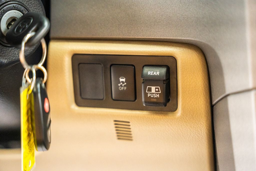 2013 Toyota Tundra Grade
