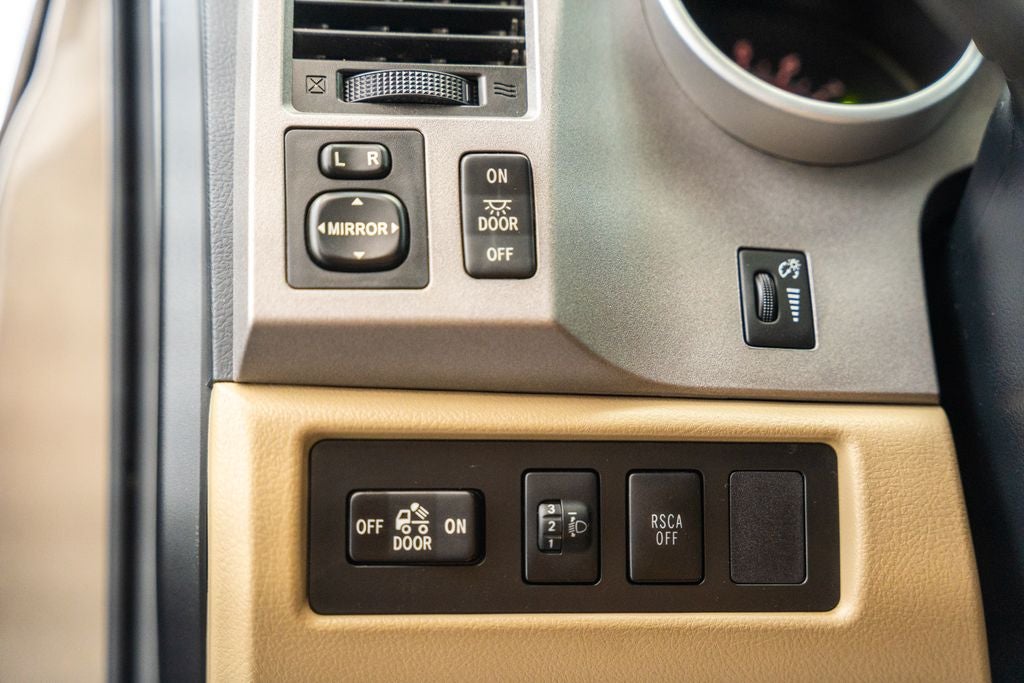 2013 Toyota Tundra Grade