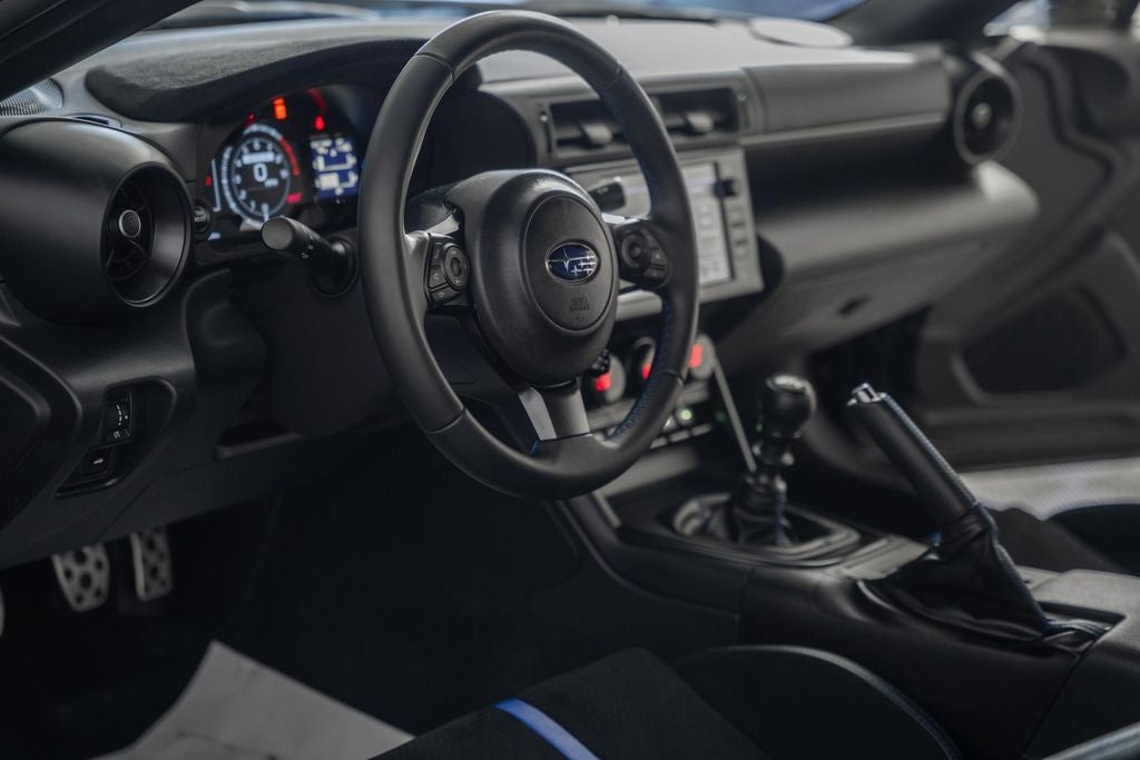 2025 Subaru BRZ tS