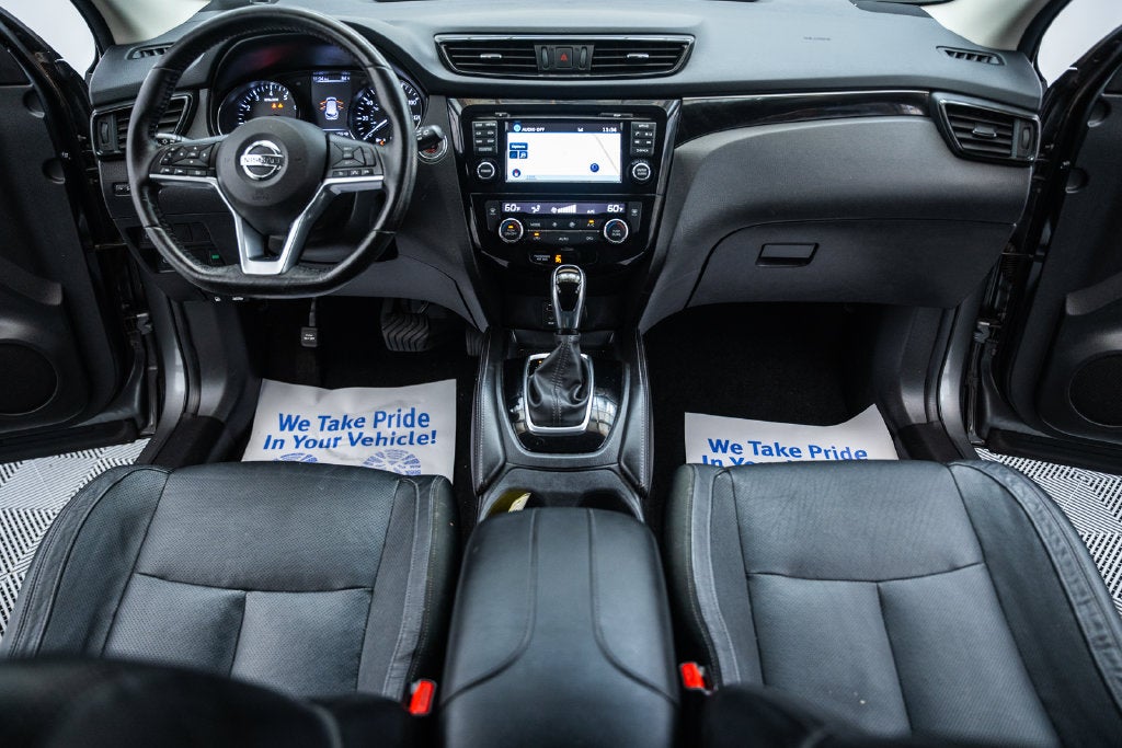 2017 Nissan Rogue Sport SL