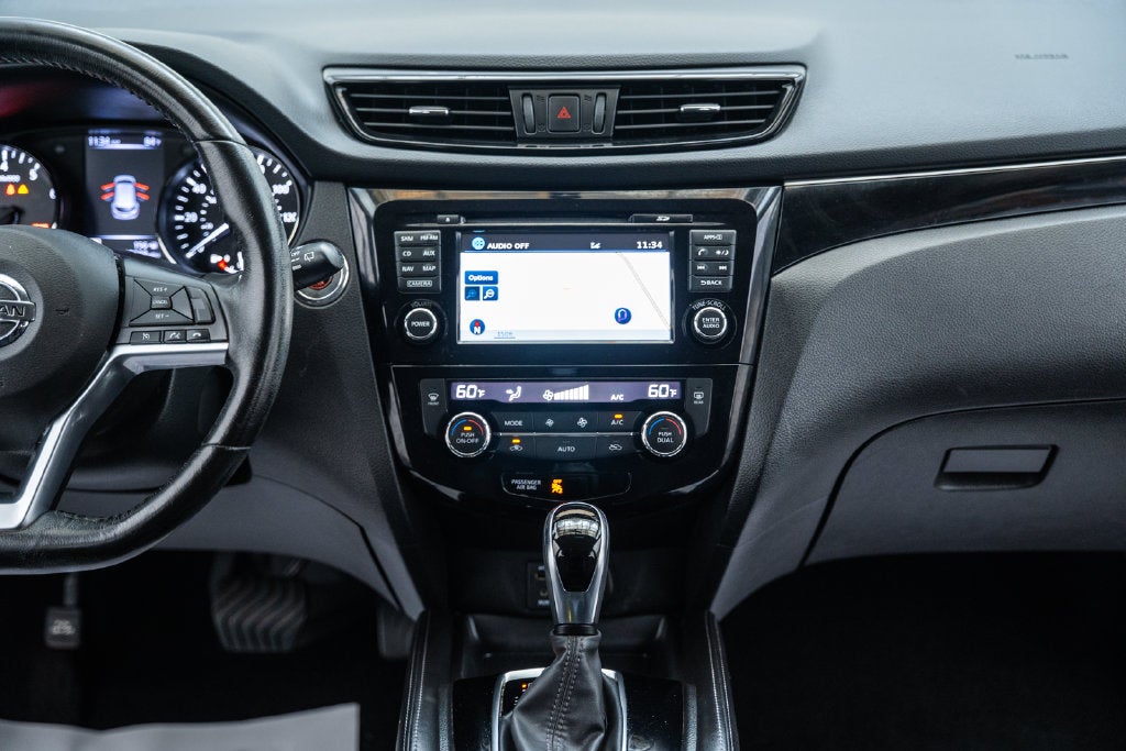 2017 Nissan Rogue Sport SL