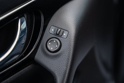 2017 Nissan Rogue Sport SL
