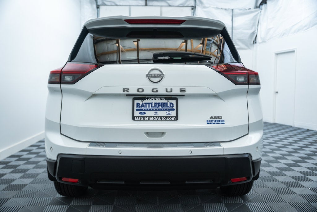 2025 Nissan Rogue SV