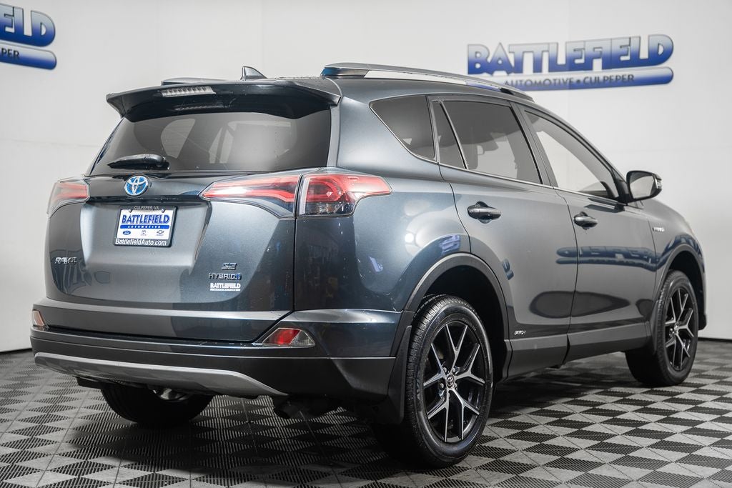 2018 Toyota RAV4 Hybrid SE